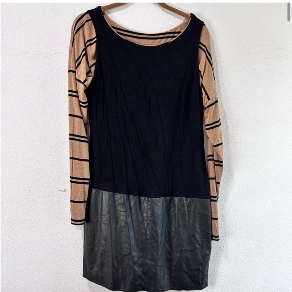 Bailey 44 Black Dress with Tan Striped Sleeves